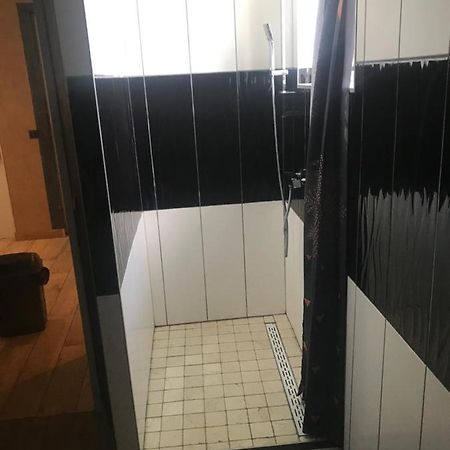F3 Bord De Loire Complet Apartamento Decize Exterior foto